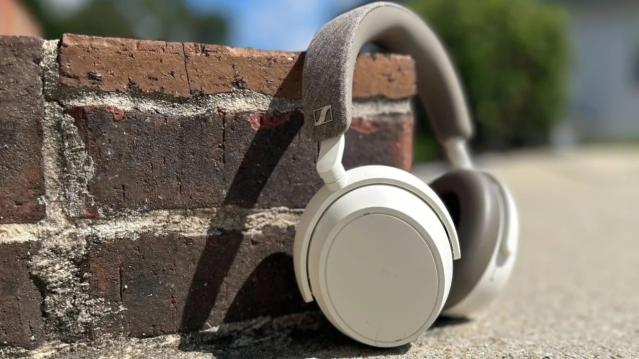 Sennheiser Momentum 4 Wireless Headphones Dropping to Record Low Price